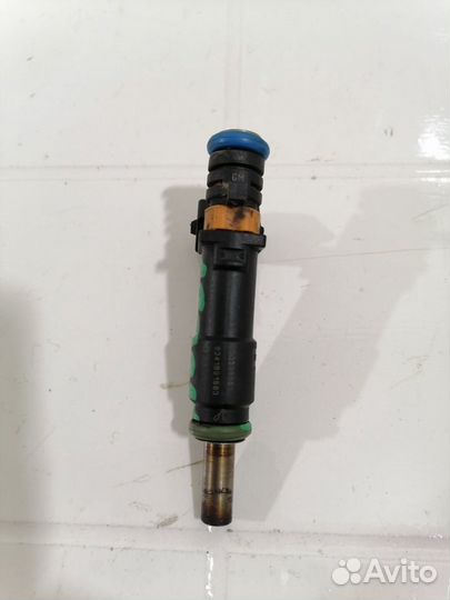 Форсунка топливная Chevrolet Cruze J300 2009-2015