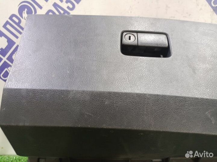 Бардачок Nissan Murano кроссовер 3.5 VQ35 2006