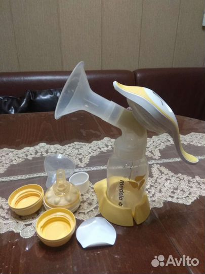 Молокоотсос ручной medela harmony