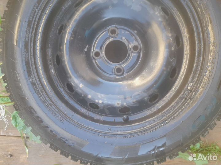 Pirelli Ice Zero 185/65 R15