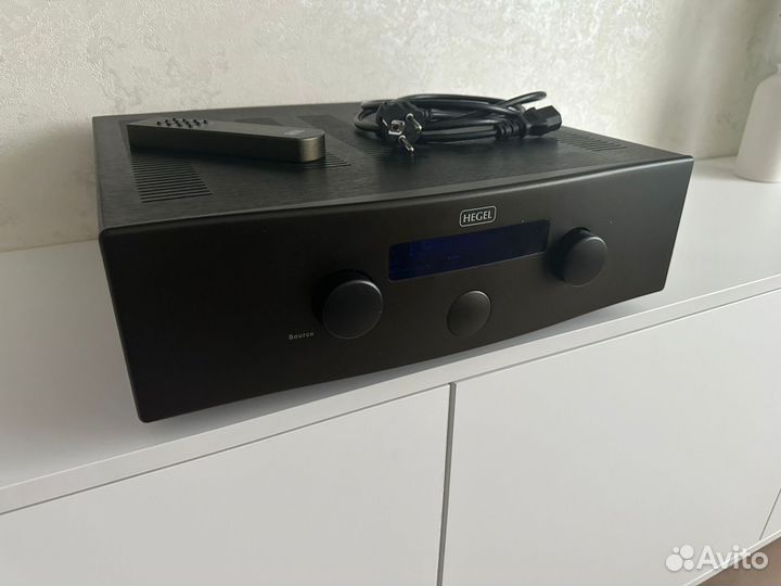 Hegel H200