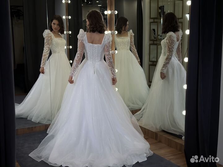 Новое свадебное платье с подгонкой