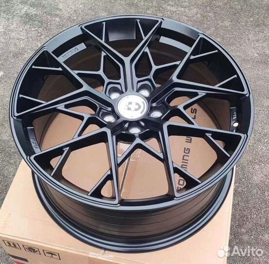 Кованые диски R19 Voyah M-hero