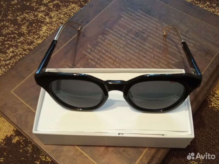 Солнцезащитные очки