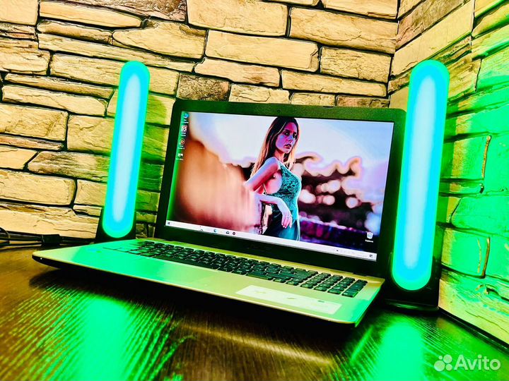 Игровые Ноутбуки новые и бу с сумками