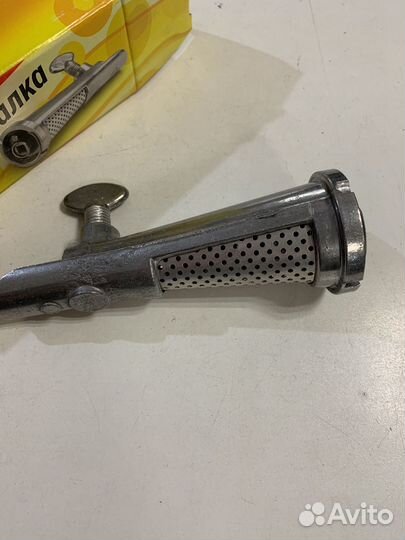 Насадка-соковыжималка и Насадка для колбас