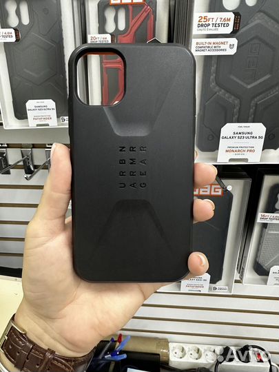 Uag на 11 iPhone civilian черный