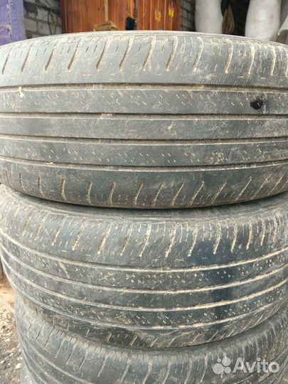Maxxis Bravo HP-M3 215/65 R16 98V