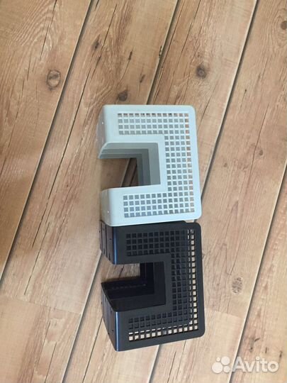 Пдставки для книг и документов