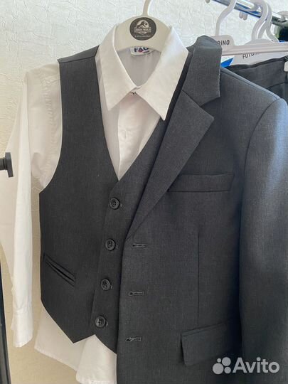 Школьный костюм тройка