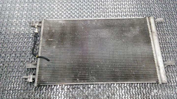 Радиатор кондиционера Opel Astra J 2011