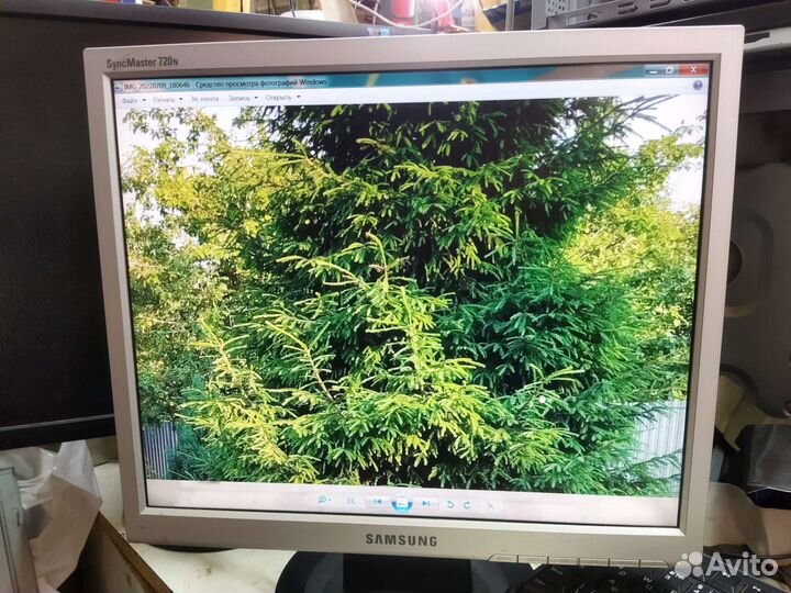 Монитор samsung syncmaster 720N