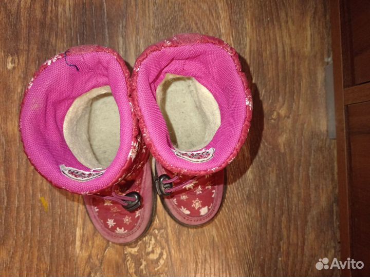 Ботинки на девочку