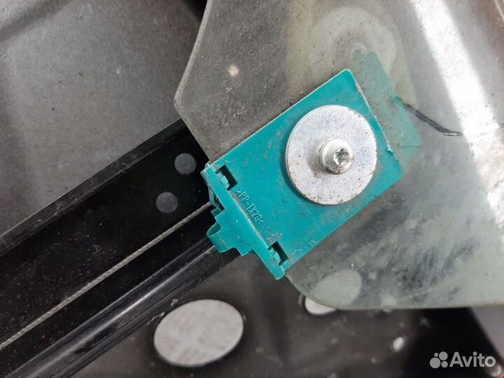 Стеклоподъемник электрический задний левый Porsche