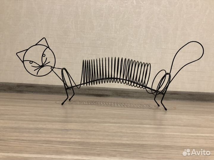 Продаю подставку для cd- дисков