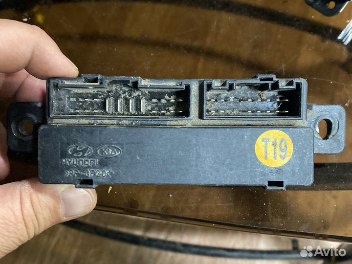 Kia cerato 2 блок комфорта