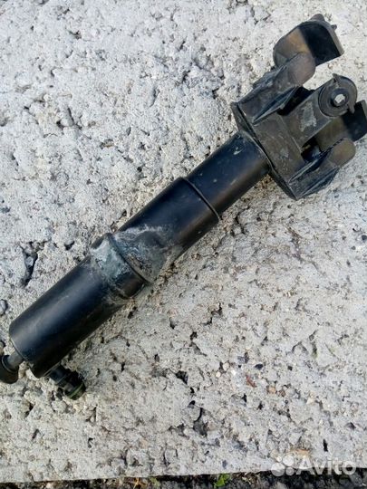 Фароомыватель правый для Мерседес W210 95-5/99