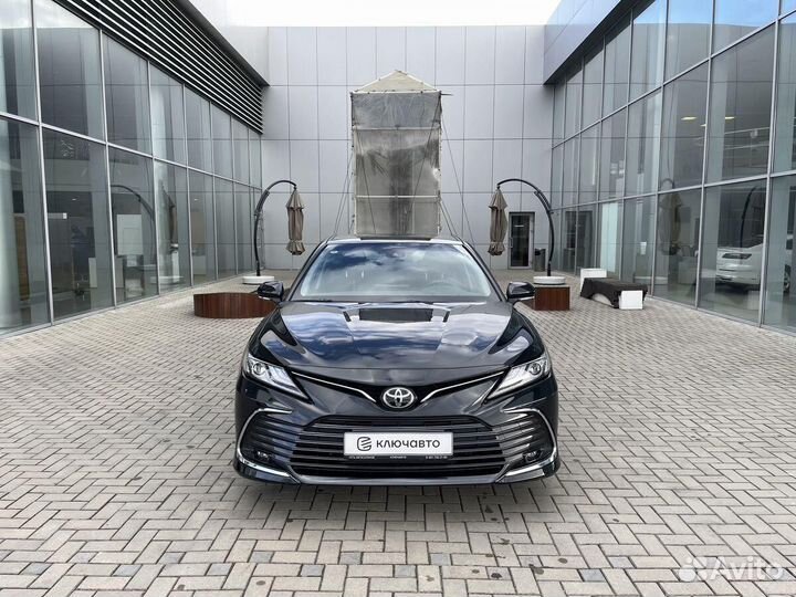 Toyota Camry 2.5 AT, 2023