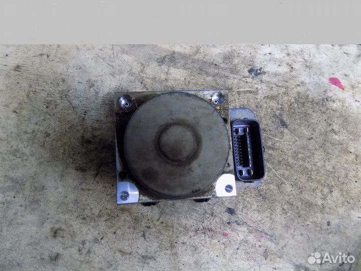 Блок ABS (насос) Corolla E15 2006-2013