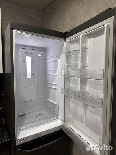 Холодильник lg