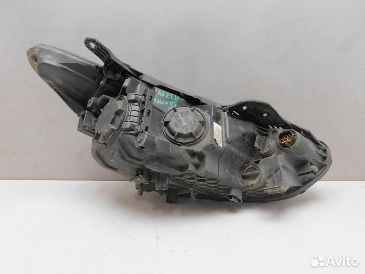 Фара левая Hyundai Grand Santa Fe/Santa Fe