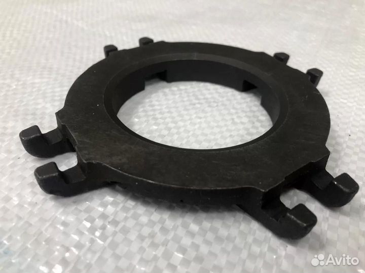 Кольцо упорное оттяжных рычагов 14-1601120
