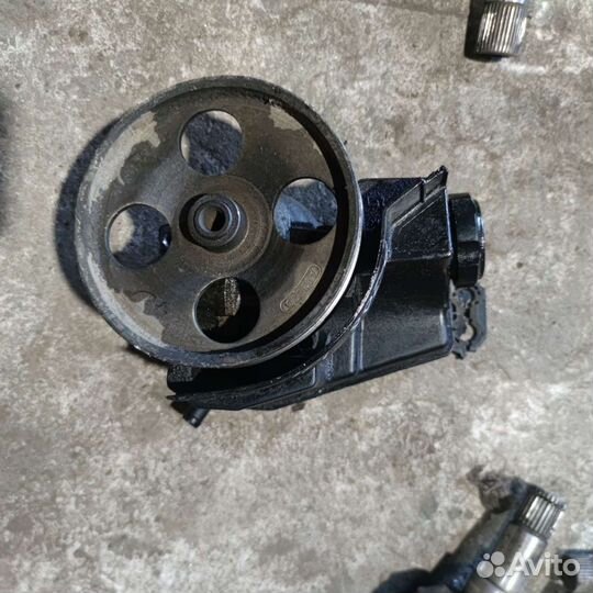 Насос гур Peugeot 206 1.4