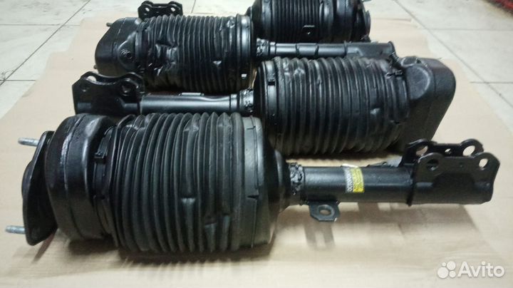 Пневмостойка lexus rx300