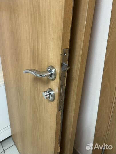 Дверь межкомнатная 700 х 2000 бу