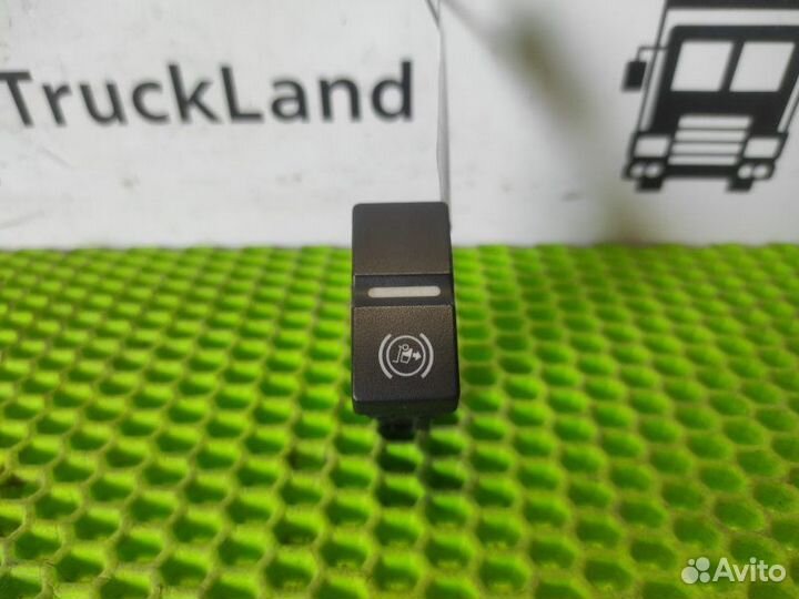 Кнопка помощи подъема в гору Man Tgs