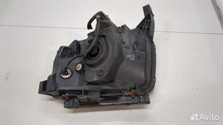 Фара (передняя) правая Honda Element, 2006