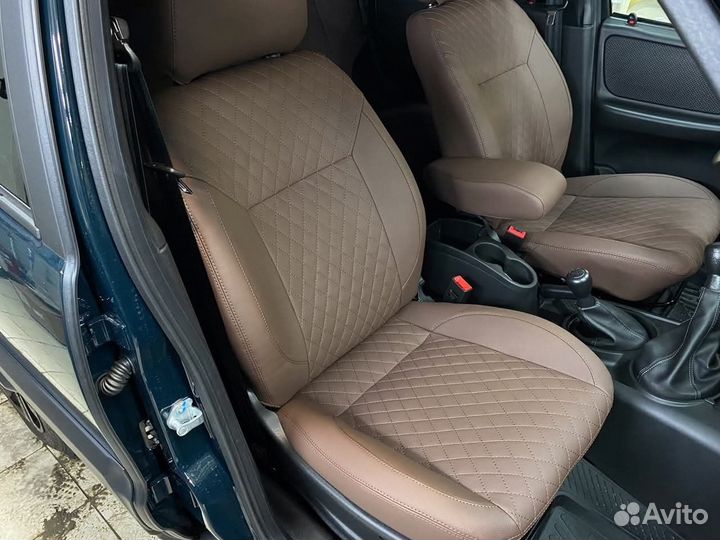 Чехлы на Niva Travel