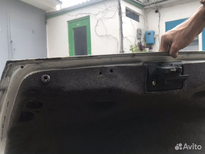 Крышка багажника