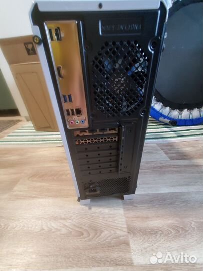 CPU i3 12100F / DDR4 16Gb / SSD360Gb / RX5600 xt