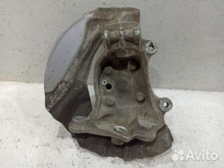 Кулак передний правый 31216753462