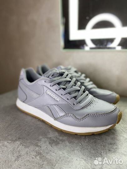 Кроссовки reebok женские 39 (25.5)