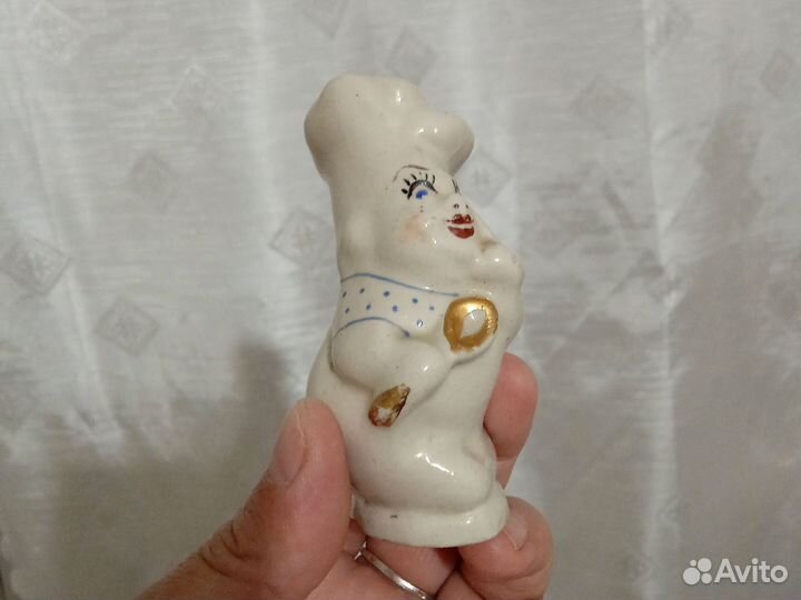 Фарфоровая статуэтка солонка поварёнок СССР