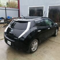 Nissan Leaf AT, 2014, 150 000 км, с пробегом, цена 750 000 руб.