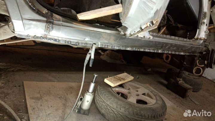 Домкрат гидравлический бутылочный бу