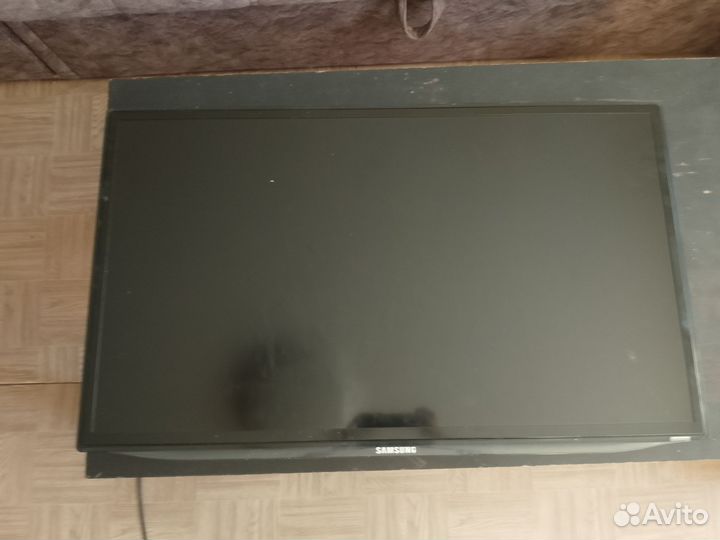 Телевизор SMART tv на запчасти