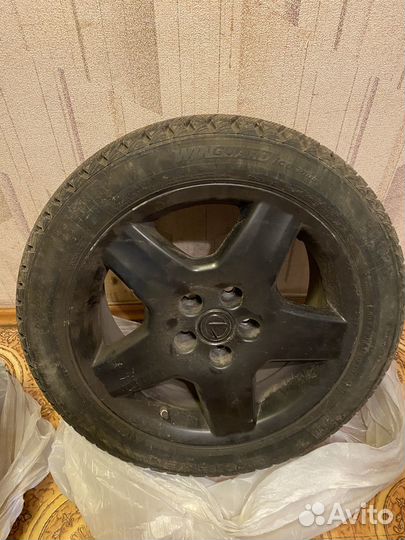 R17 Nexen Winguard Ice Plus 225/50, PCD 5x114.3 DIA 60.1