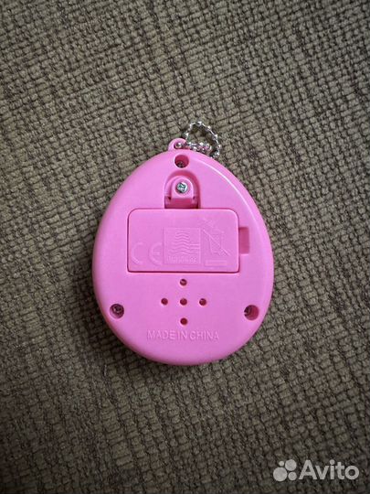 Тамагочи. Игрушка из 90х