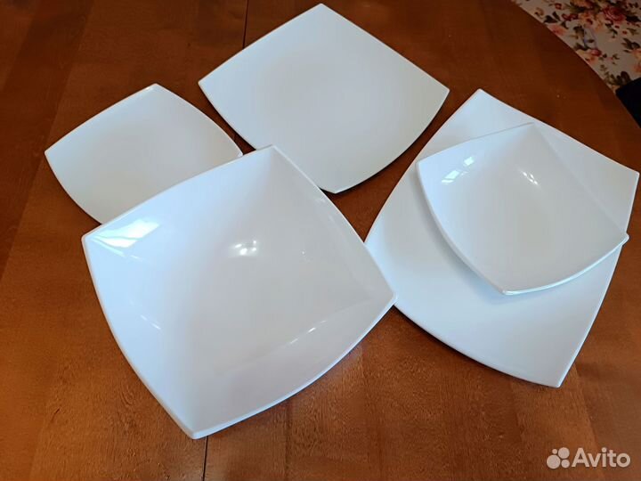 Тарелки luminarc quadrato белые черные