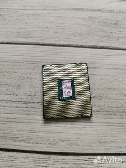 Процессор Intel xeon E5