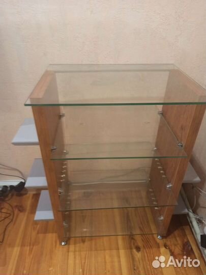 Стойка под аудио аппаратуру