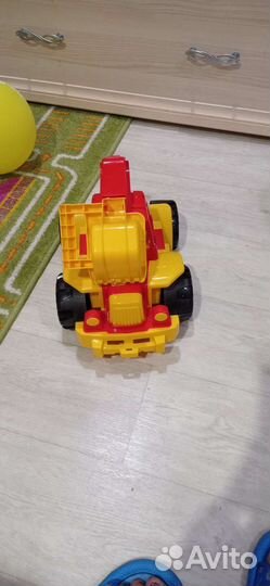 Детский трактор