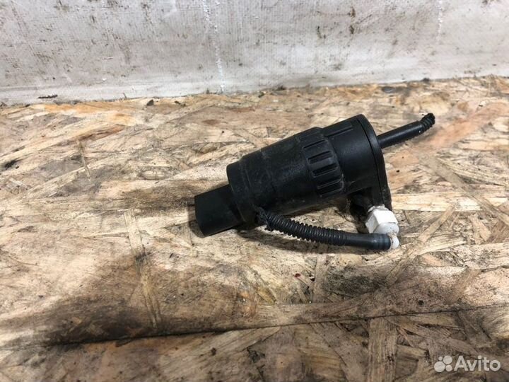 Насос омывателя Volkswagen Tiguan 1 Рестайл