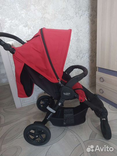 Прогулочная коляска britax