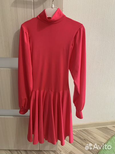 Платье для бальных танцев