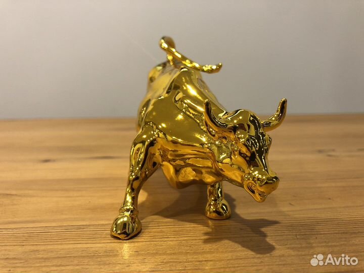 Фигурка.Бык Уолл-стрит нью-йорк